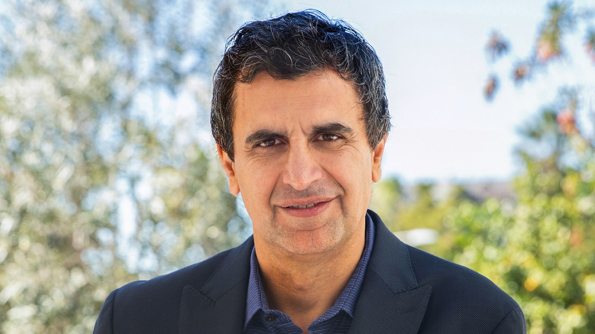 Een headshot van Fernando Fernandez